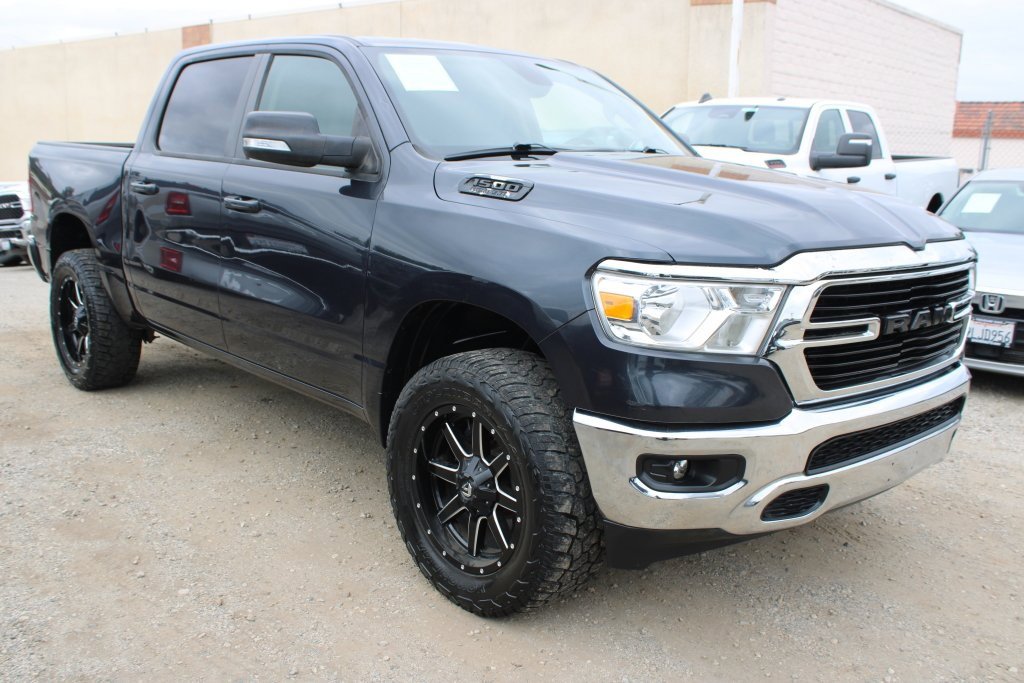 Used 2020 RAM 1500 Big Horn image 3