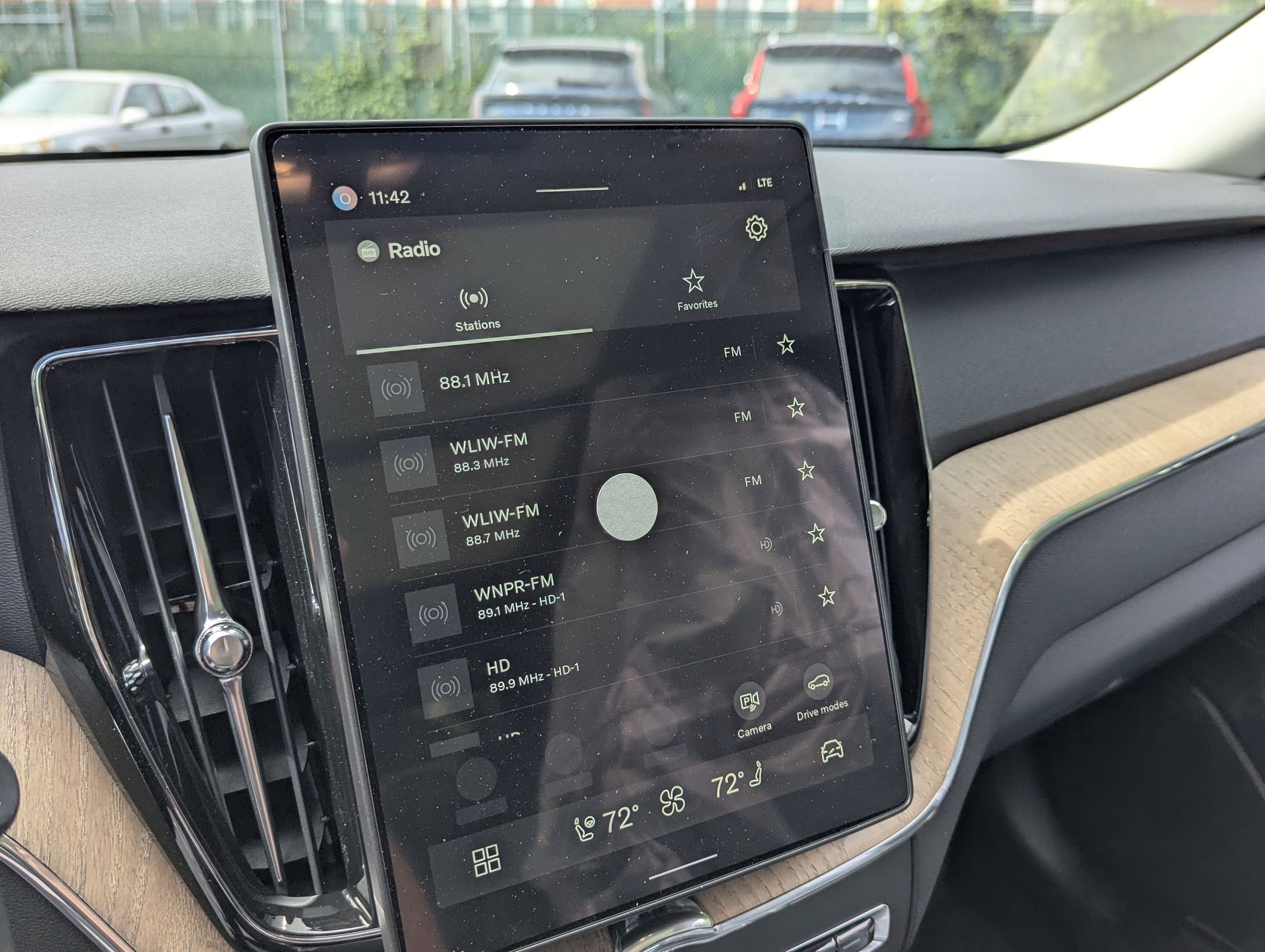 New 2026 Volvo XC60 B5 Plus w/ Protection Package Premier image 14