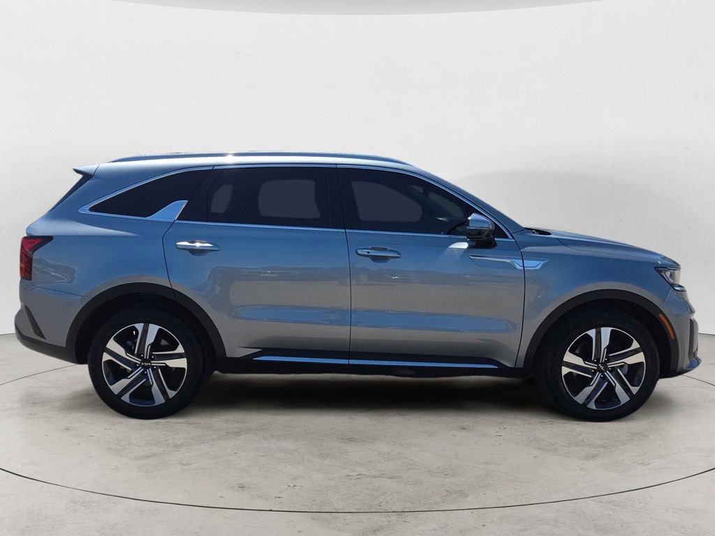 Used 2023 Kia Sorento EX AWD/4WD image 6