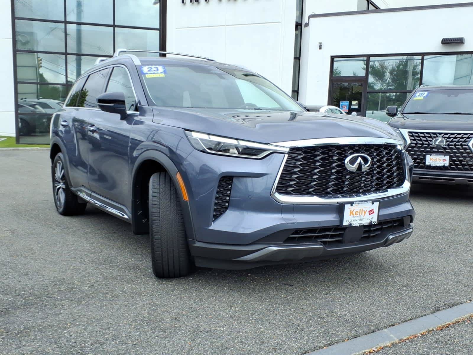 Certified 2023 INFINITI QX60 Sensory w/ Vision Package AWD/4WD image 3