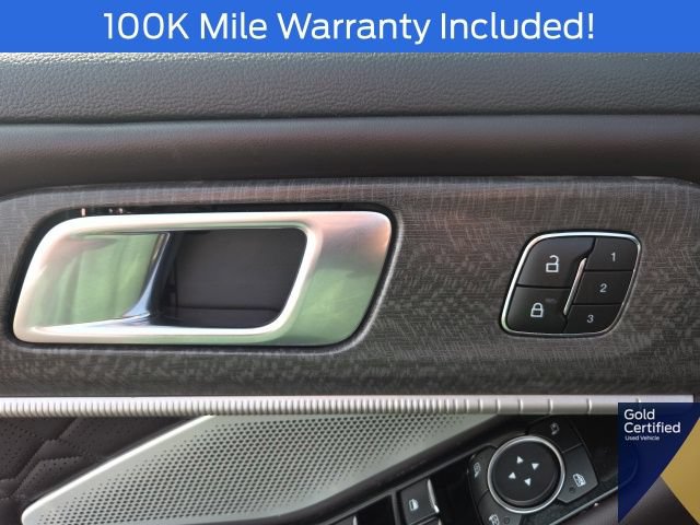 Used 2025 Ford Explorer Platinum w/ LUX Leather Package AWD/4WD image 27