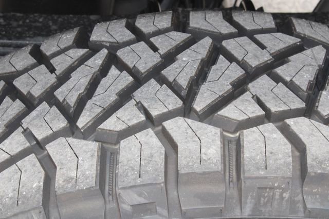 Used 2024 Chevrolet Silverado 2500 LT image 29