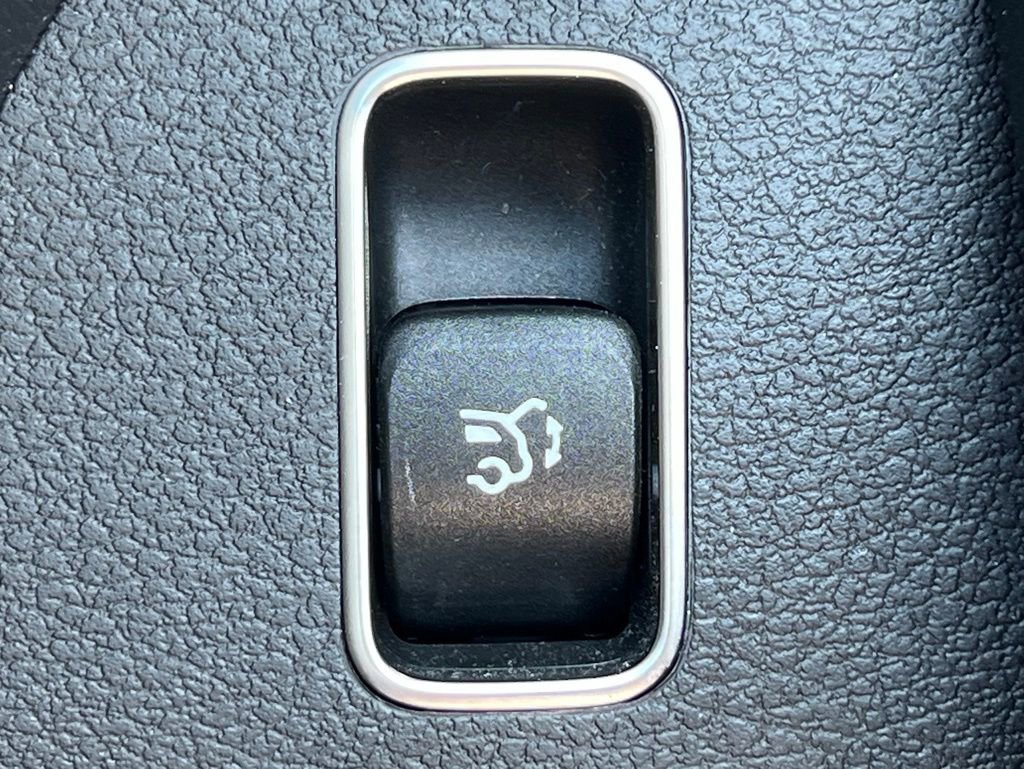 Certified 2024 Mercedes-Benz GLE 53 AMG 4MATIC Coupe image 22