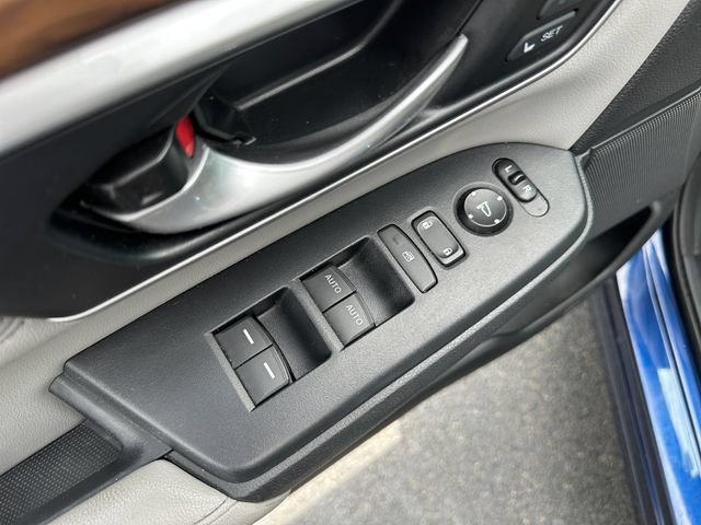 Used 2020 Honda CR-V Touring image 19
