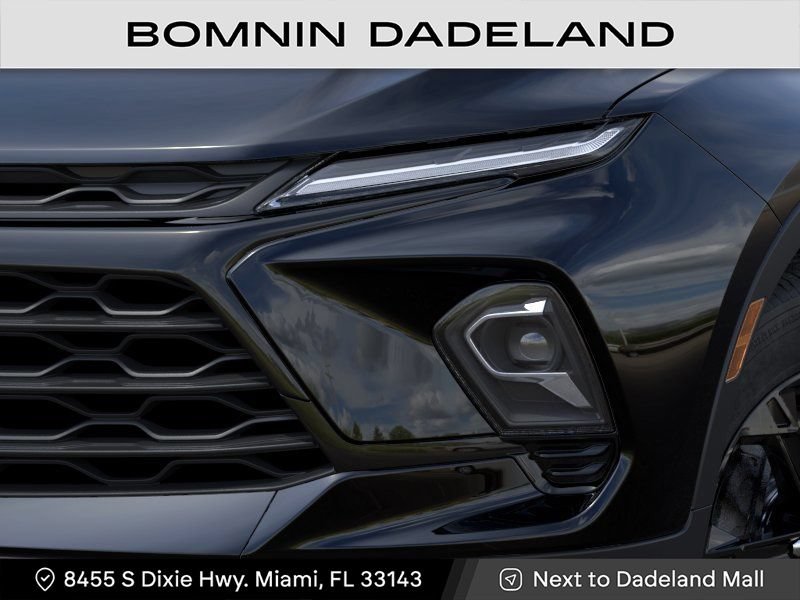 New 2026 Chevrolet Blazer LT w/ Midnight/Sport Edition FWD image 10