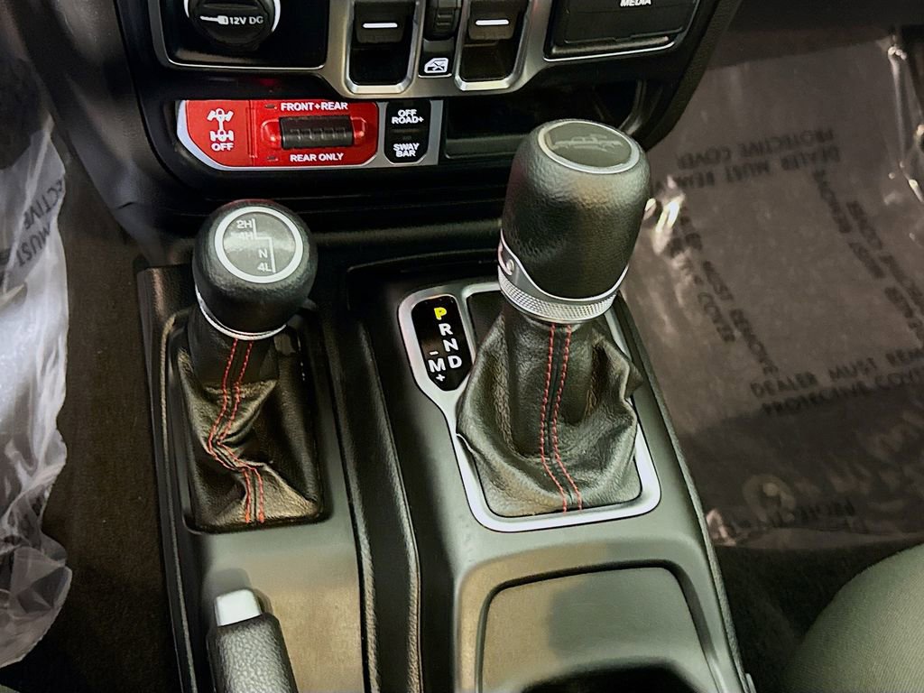 Used 2020 Jeep Gladiator Rubicon image 11