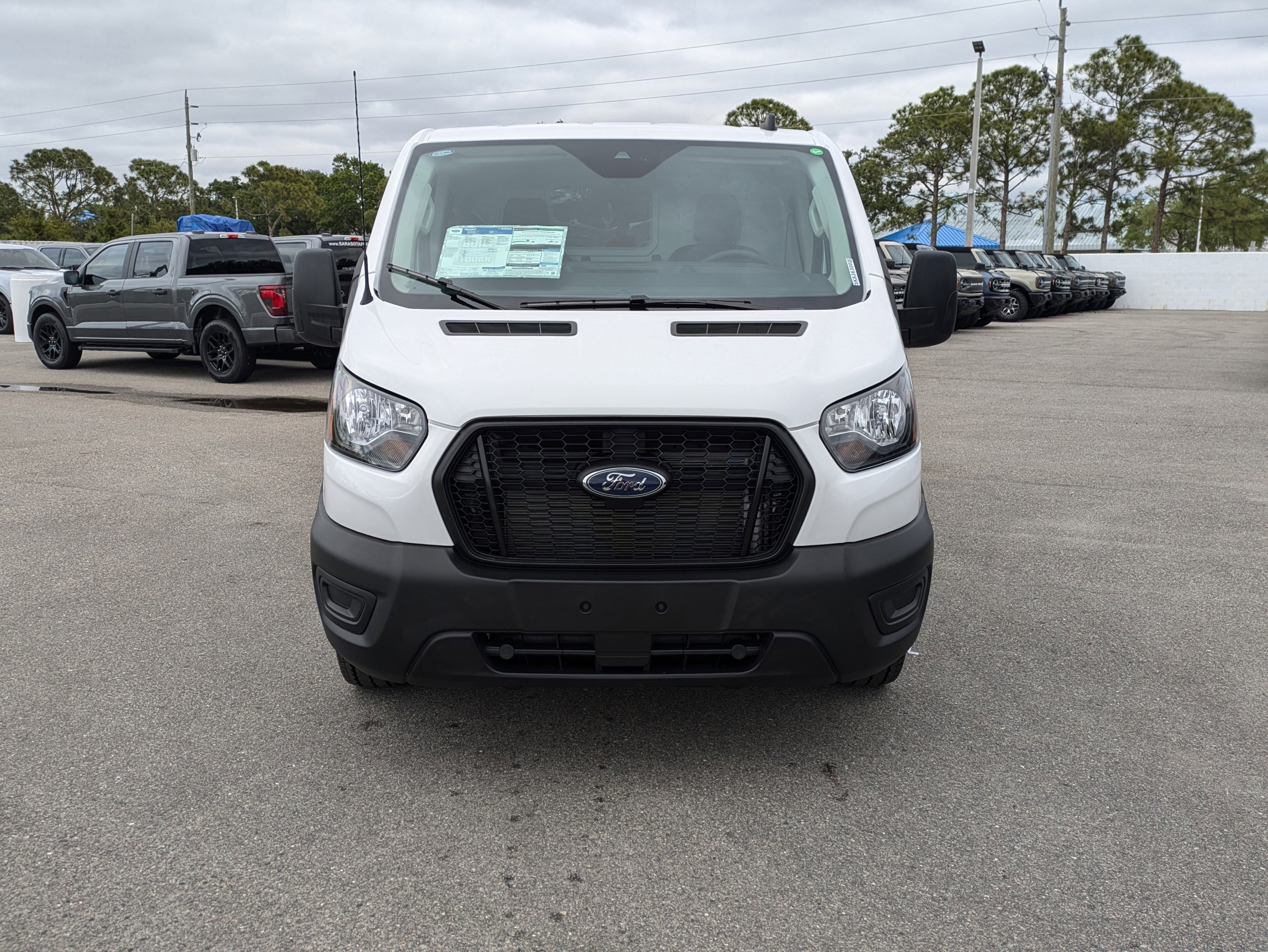 New 2025 Ford Transit 150 Low Roof RWD image 9