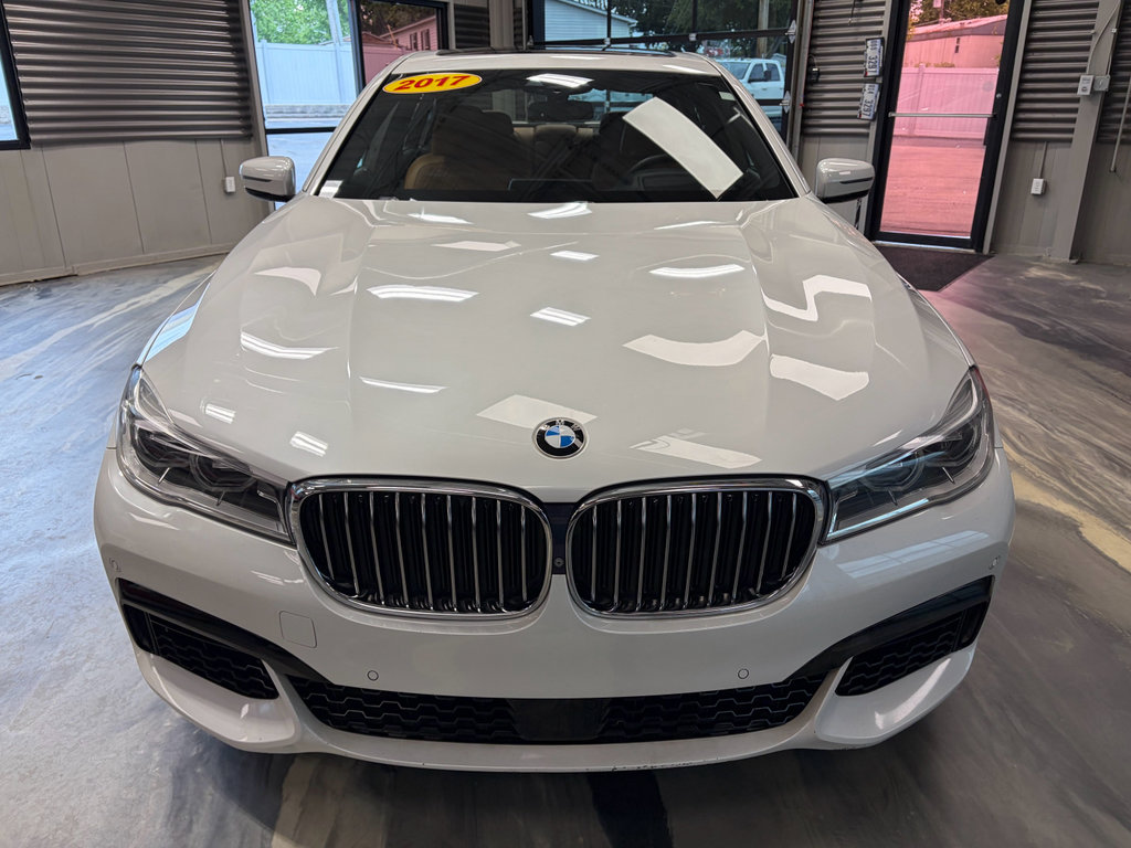 Used 2017 BMW 750i xDrive AWD/4WD image 39