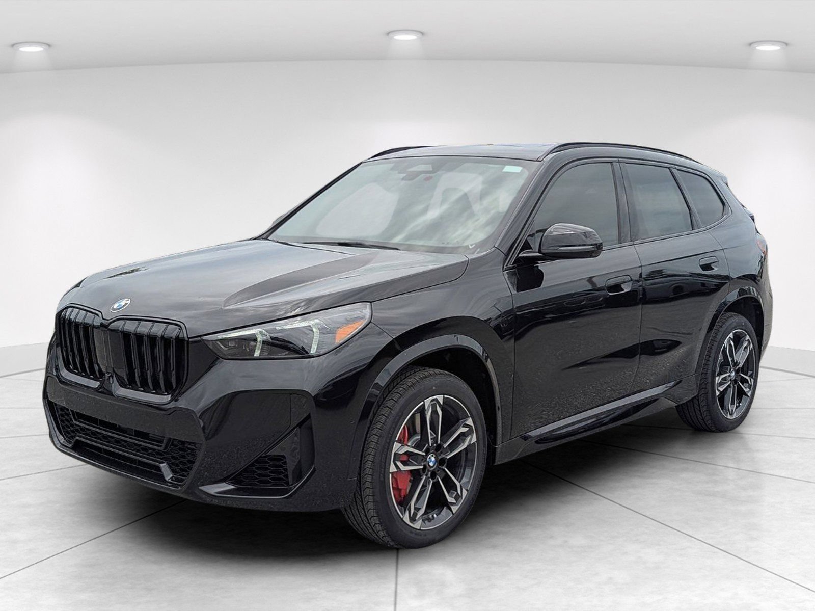 New 2026 BMW X1 xDrive28i w/ Technology Package AWD/4WD image 3
