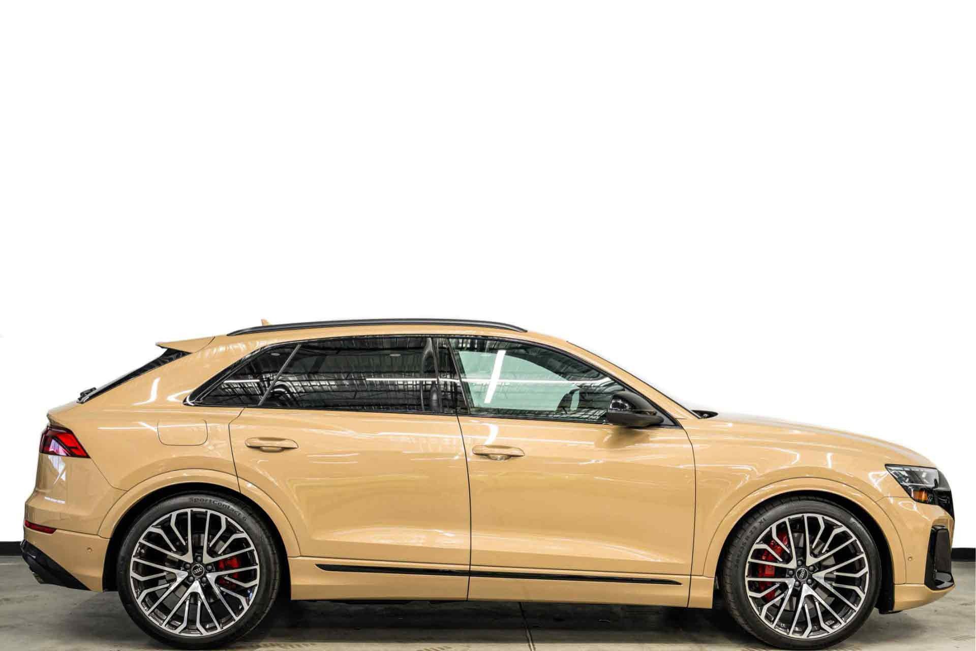 Used 2024 Audi SQ8 Prestige AWD/4WD image 2