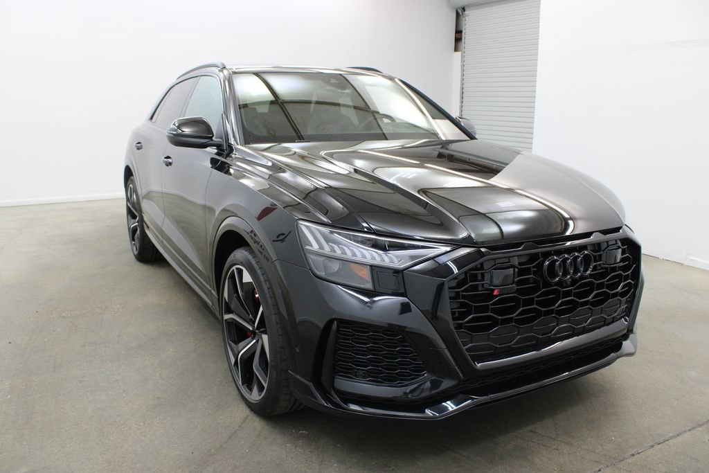 Used 2023 Audi RS Q8 w/ Black Optic Package AWD/4WD image 6