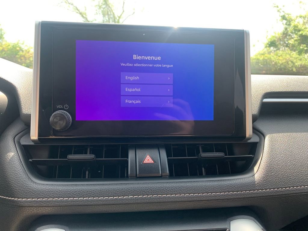 Used 2025 Toyota RAV4 XLE w/ Convenience Package image 23