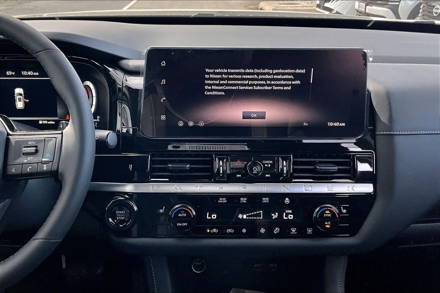 New 2026 Nissan Pathfinder SL image 6