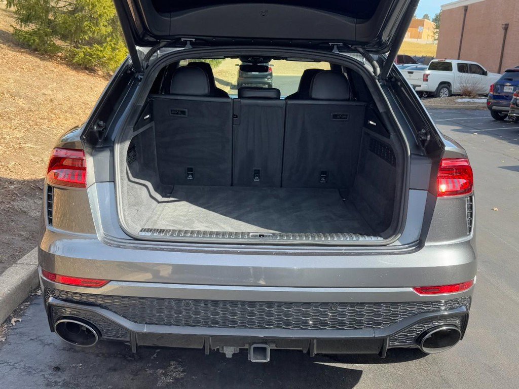 Used 2021 Audi RS Q8 4.0 TFSI quattro image 21