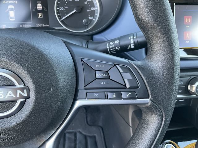 Used 2024 Nissan Versa SV w/ Trunk Package image 21