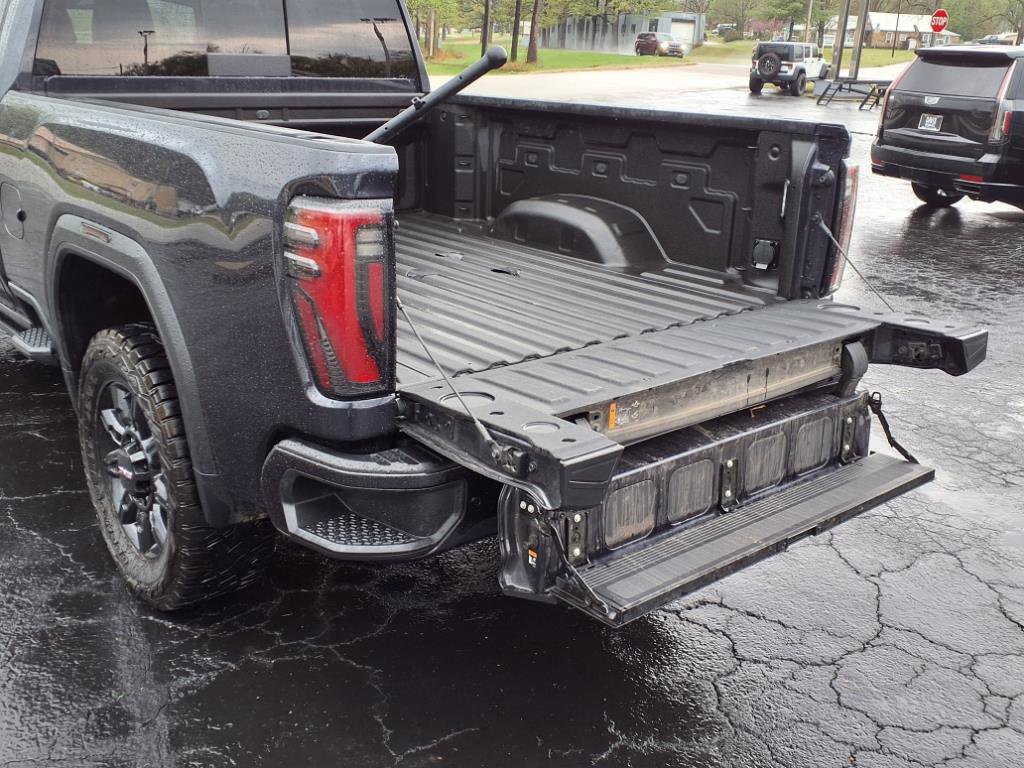 Used 2024 GMC Sierra 2500 AT4 w/ AT4 Premium Plus Package image 28