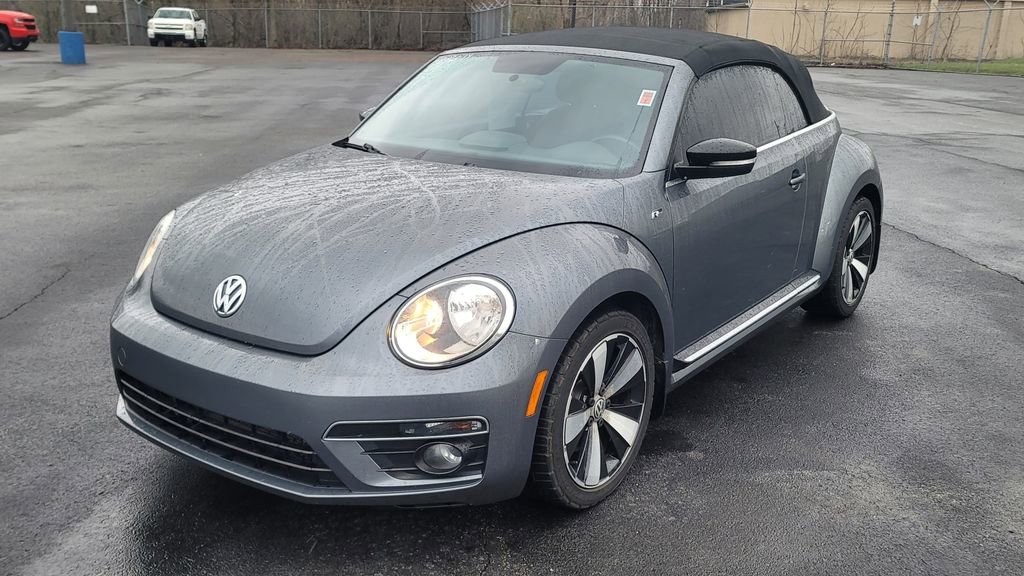 Used 2014 Volkswagen Beetle R-Line image 3