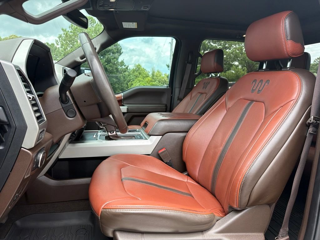 Used 2019 Ford F150 King Ranch w/ Equipment Group 601A Luxury AWD/4WD image 33