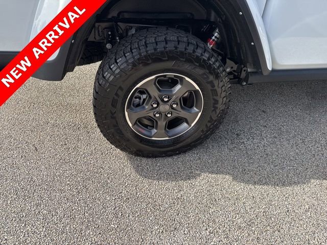 Used 2023 Jeep Gladiator Sport image 14