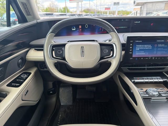 Used 2024 Lincoln Nautilus Reserve w/ Equipment Group 202A AWD/4WD image 18