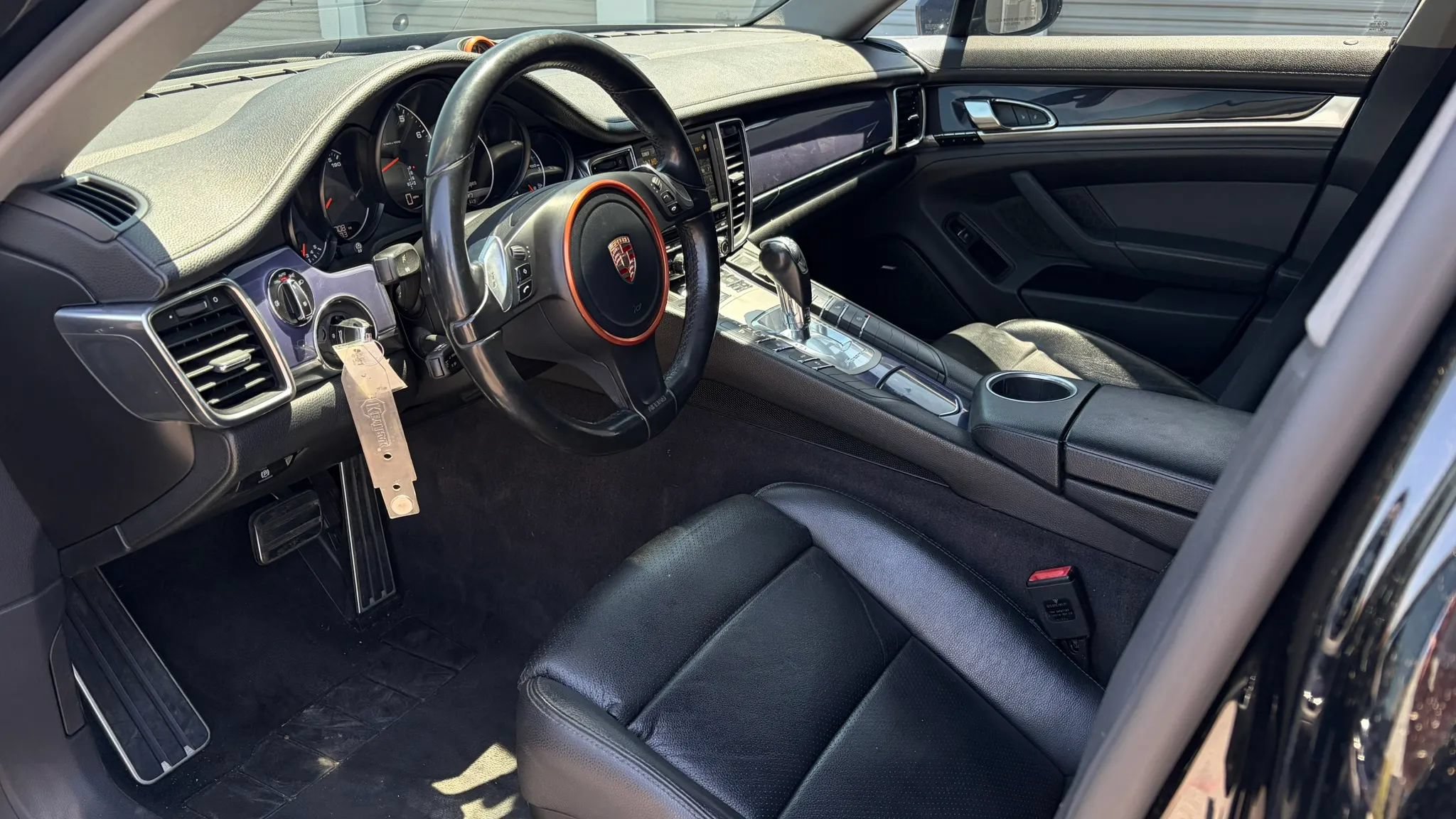 Used 2015 Porsche Panamera 4 AWD/4WD image 10