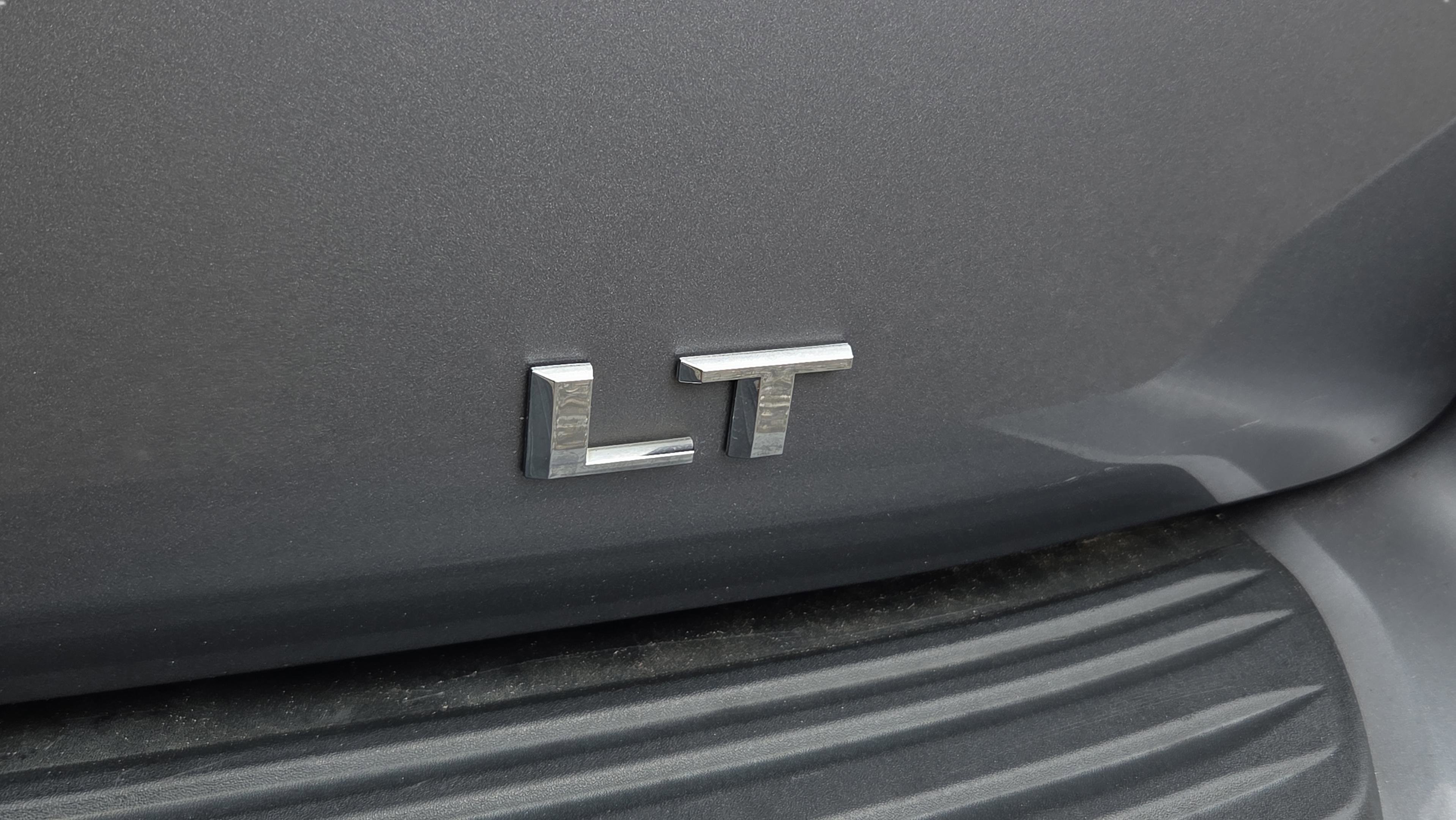 Used 2021 Chevrolet Tahoe LT AWD/4WD image 31