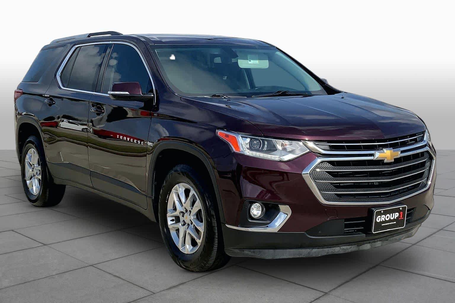 Used 2018 Chevrolet Traverse LT FWD image 3