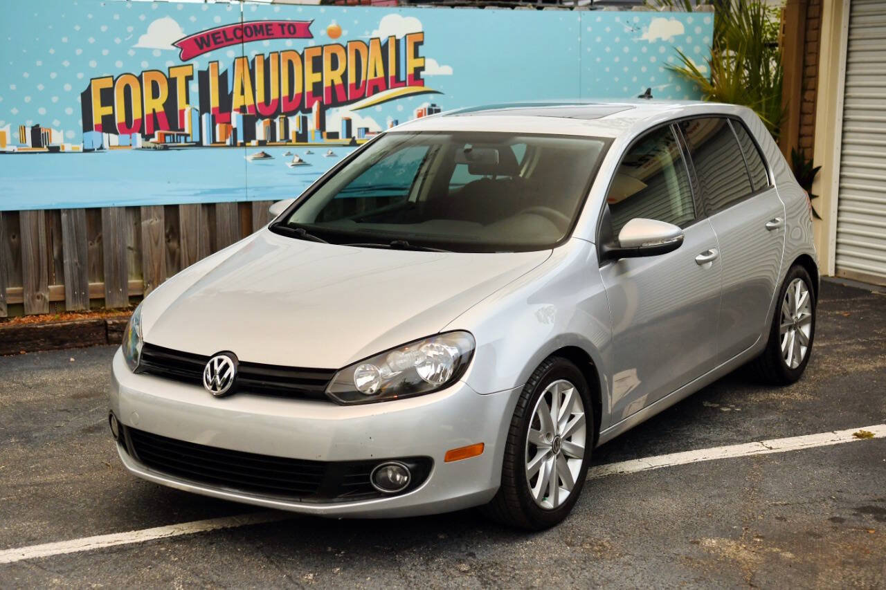 Used 2011 Volkswagen Golf TDI FWD image 1