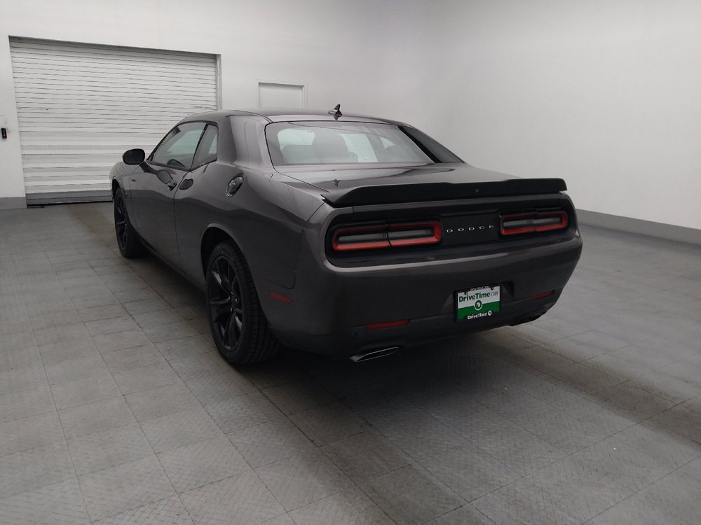 Used 2016 Dodge Challenger R/T Plus RWD image 2