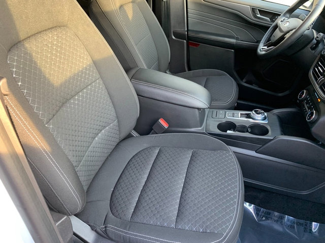 Used 2023 Ford Escape Active image 10