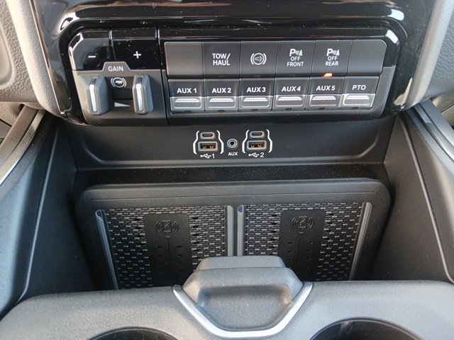 New 2027 RAM 5500 4x4 Crew Cab w/ Laramie Trim Package image 41