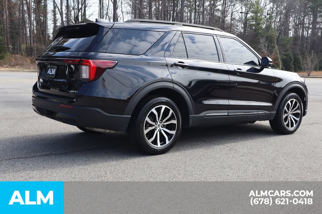 Used 2025 Ford Explorer ST-Line AWD/4WD image 5