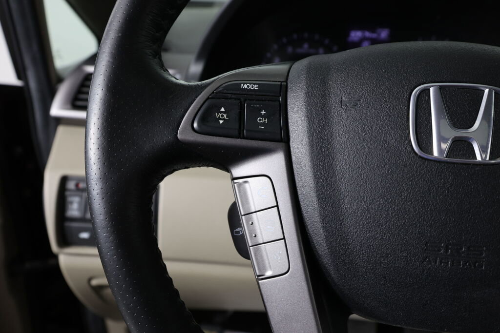 Used 2014 Honda Odyssey EX-L image 30