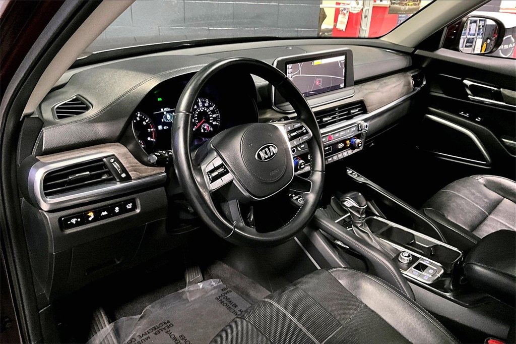 Used 2020 Kia Telluride EX image 14
