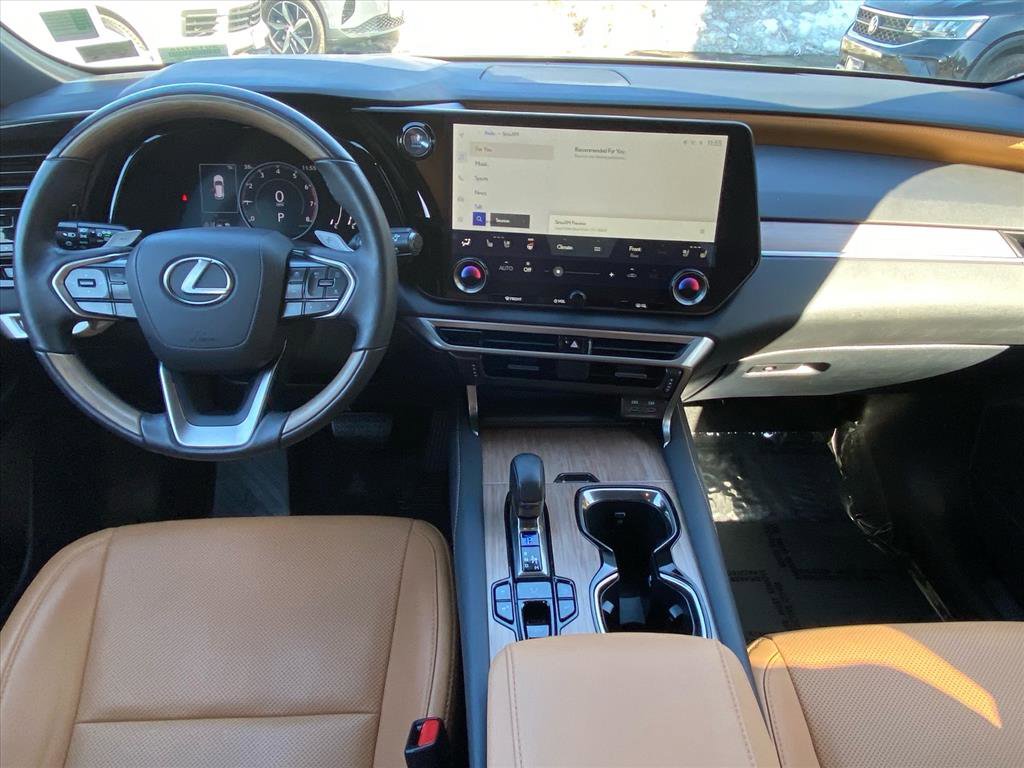 Used 2023 Lexus RX 350 Premium image 11