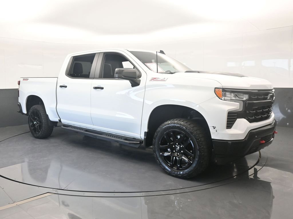 Used 2022 Chevrolet Silverado 1500 LT Trail Boss image 8