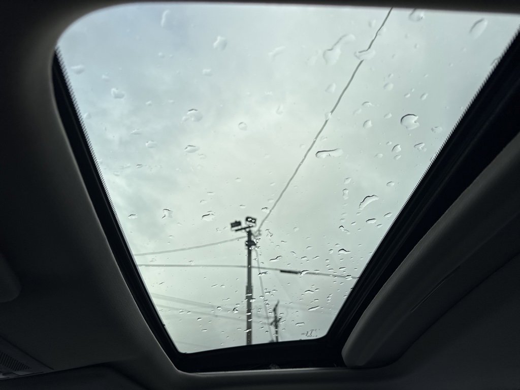 Used 2013 Acura ILX w/ Technology Package image 28