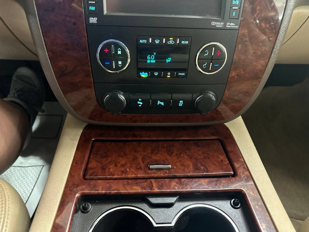 Used 2012 Chevrolet Tahoe LTZ AWD/4WD image 50