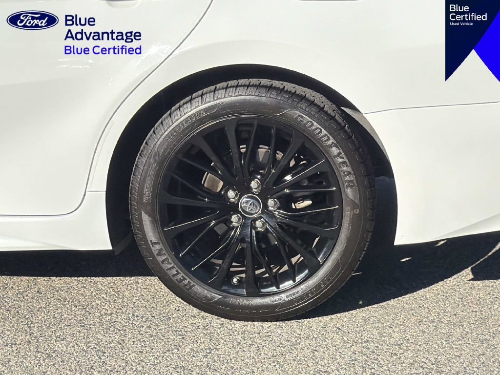 Used 2019 Toyota Camry SE FWD image 7