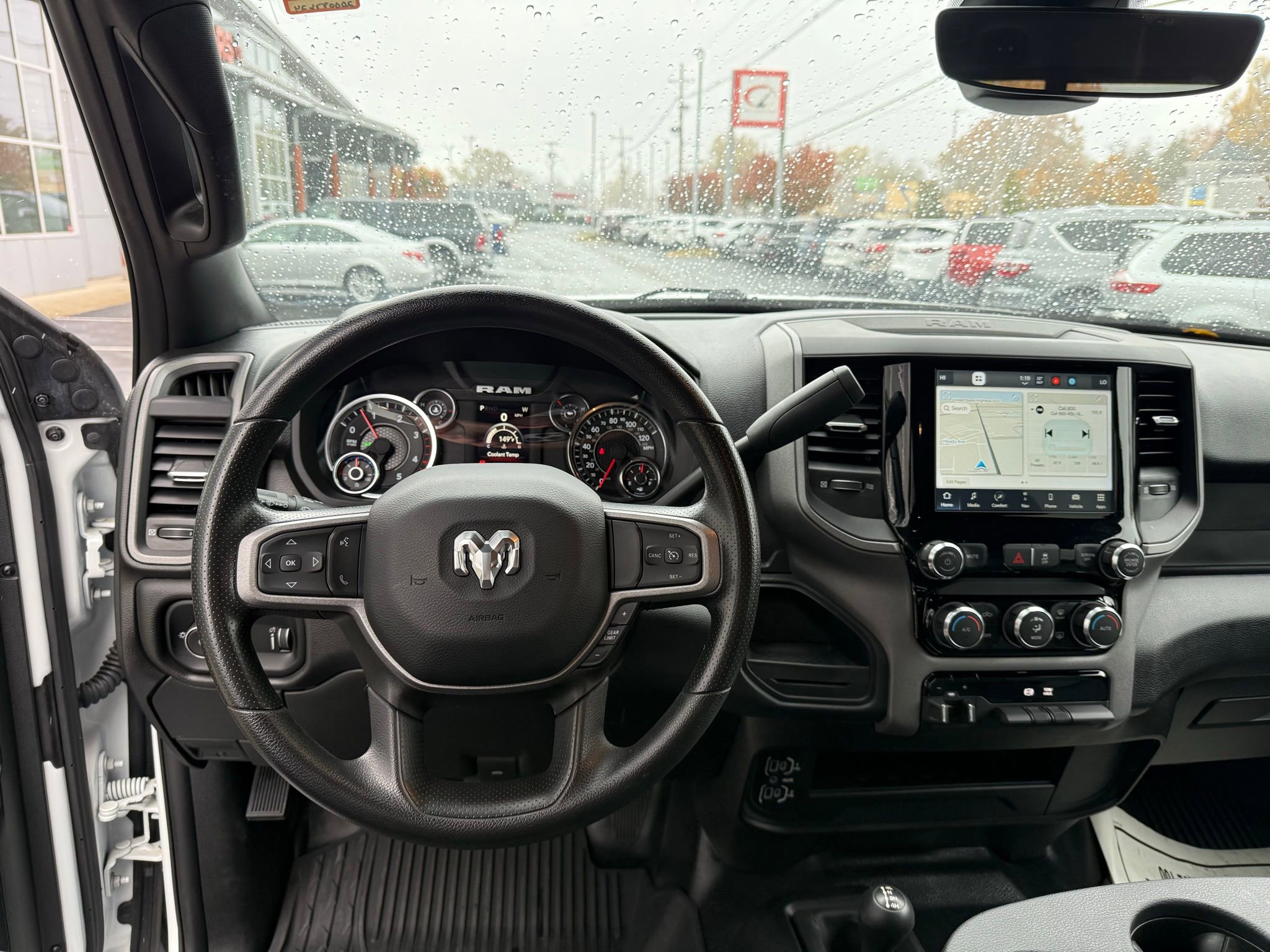 Used 2024 RAM 3500 Tradesman w/ Convenience Group image 46