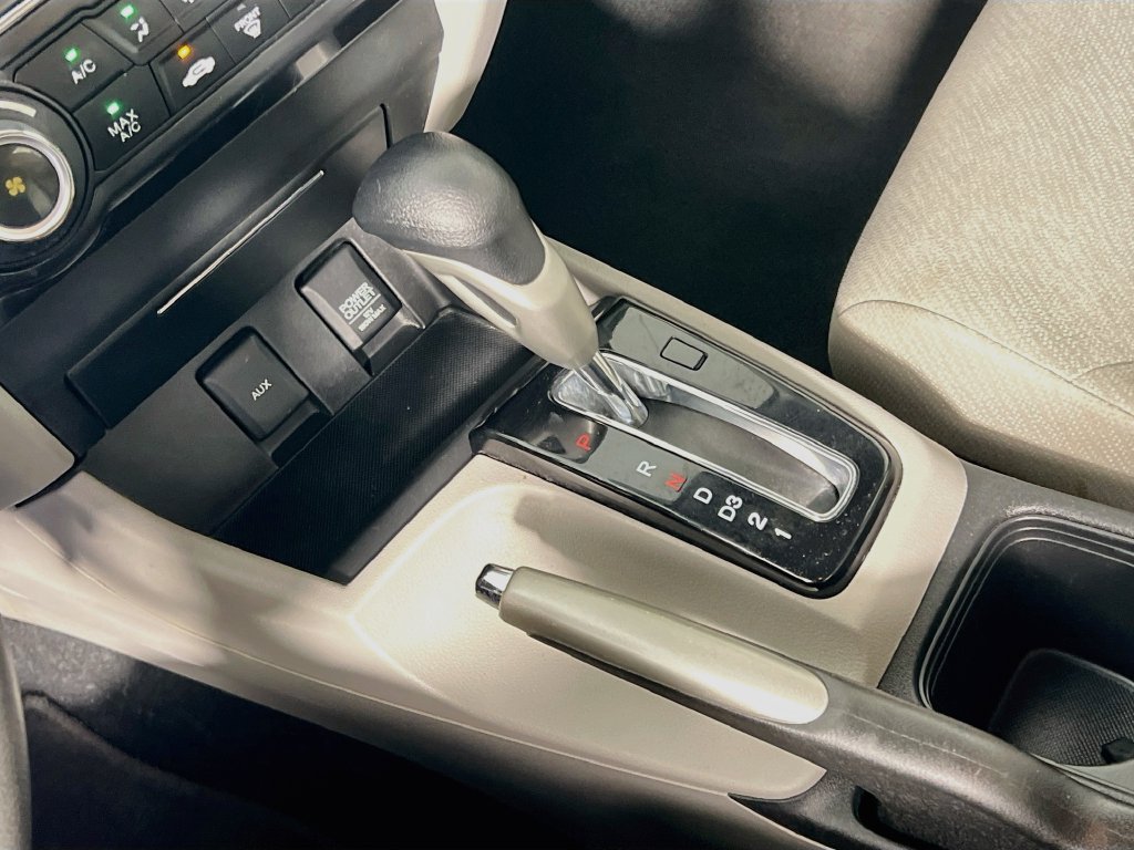 Used 2013 Honda Civic LX image 16