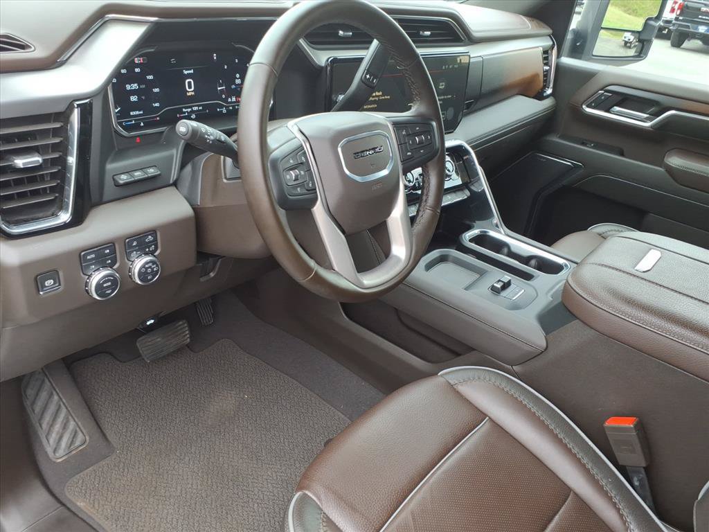 Used 2024 GMC Sierra 2500 Denali w/ Denali Reserve Package AWD/4WD image 12