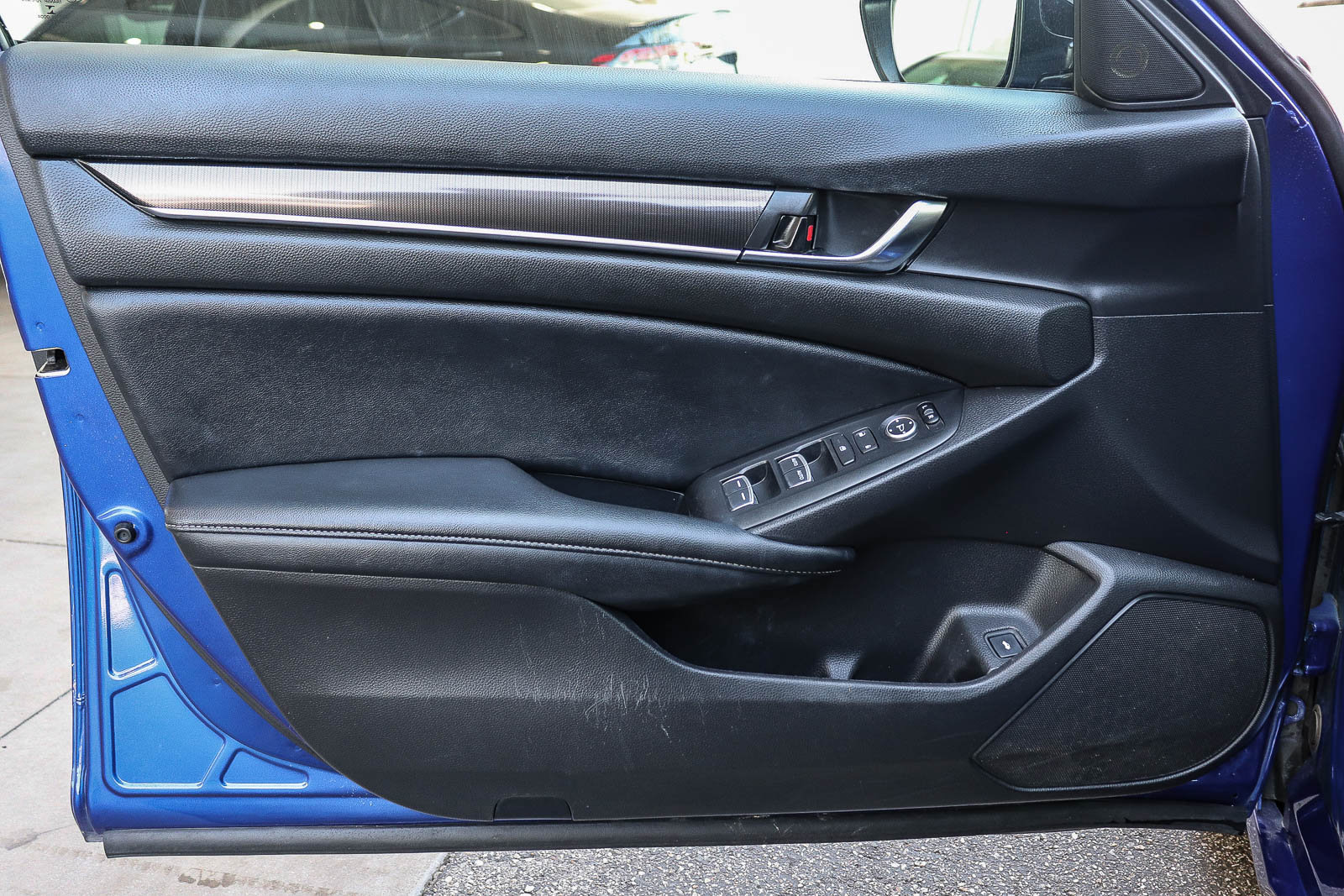Used 2022 Honda Accord Sport image 24