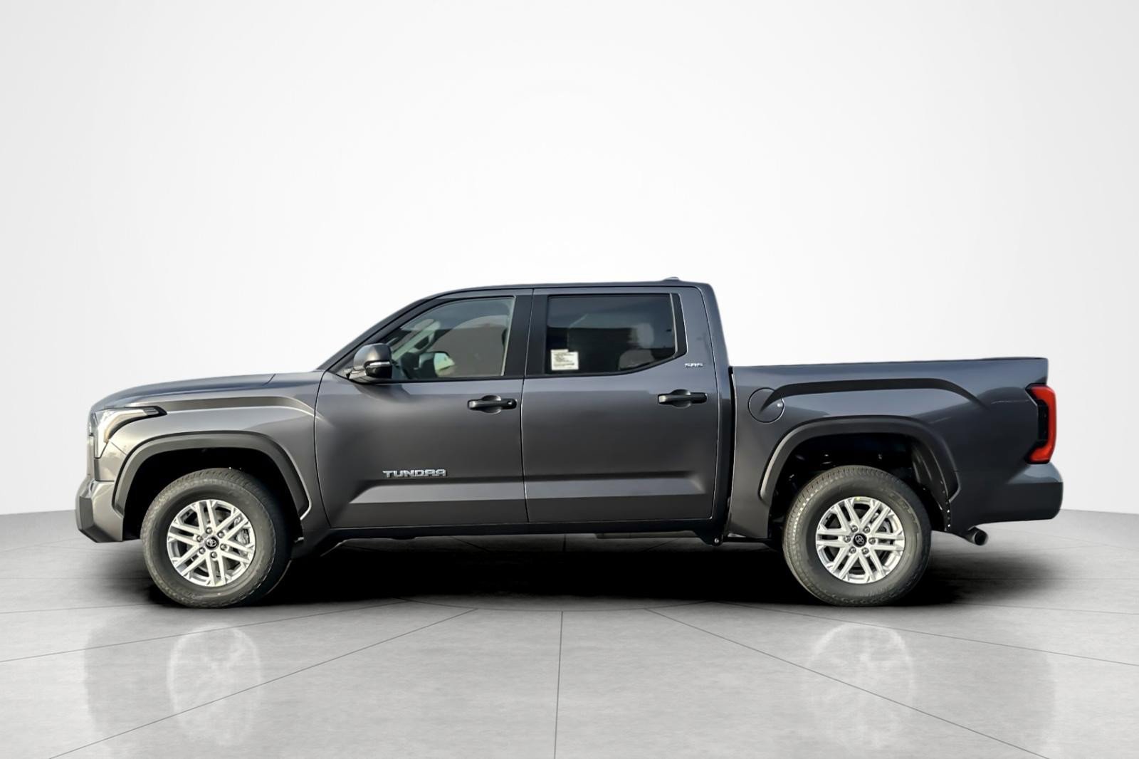 New 2025 Toyota Tundra SR5 w/ SR5 Convenience Package AWD/4WD image 2
