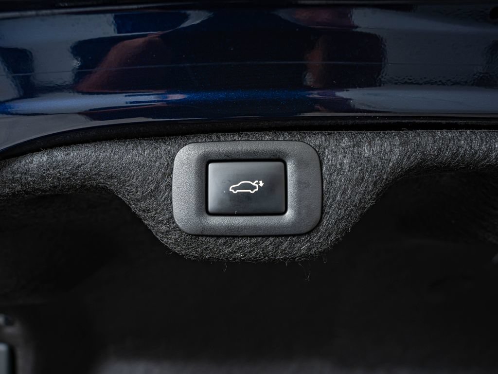 Certified 2025 Lexus ES 300h Ultra Luxury w/ Accessory Package (Z2) FWD image 41