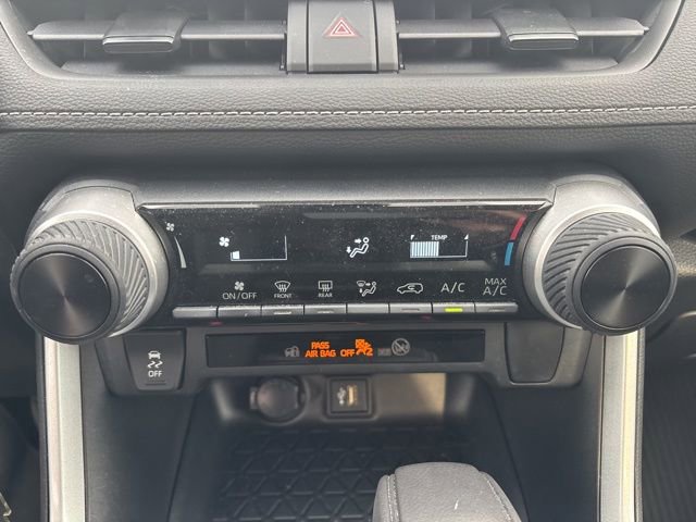 Certified 2023 Toyota RAV4 LE image 28