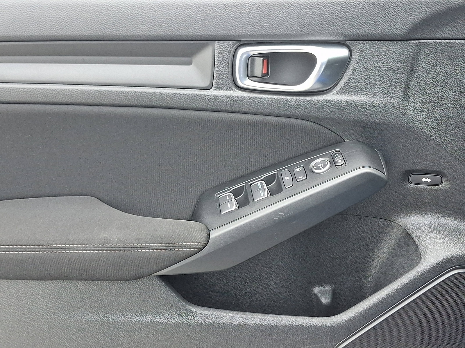 Used 2022 Honda Civic Sport image 12