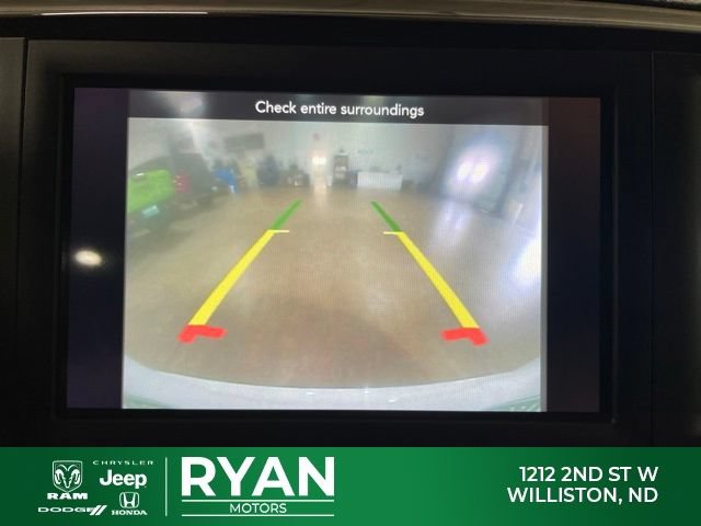 Used 2018 Chrysler Pacifica Touring-L FWD image 23