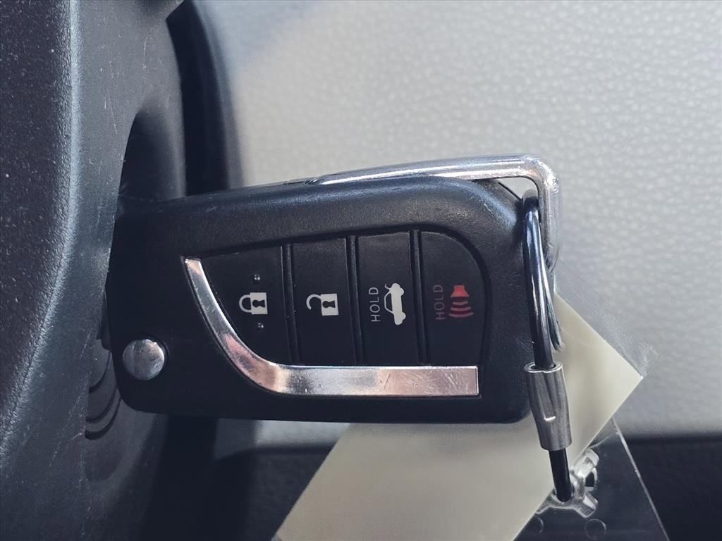 Used 2022 Toyota Corolla SE image 25