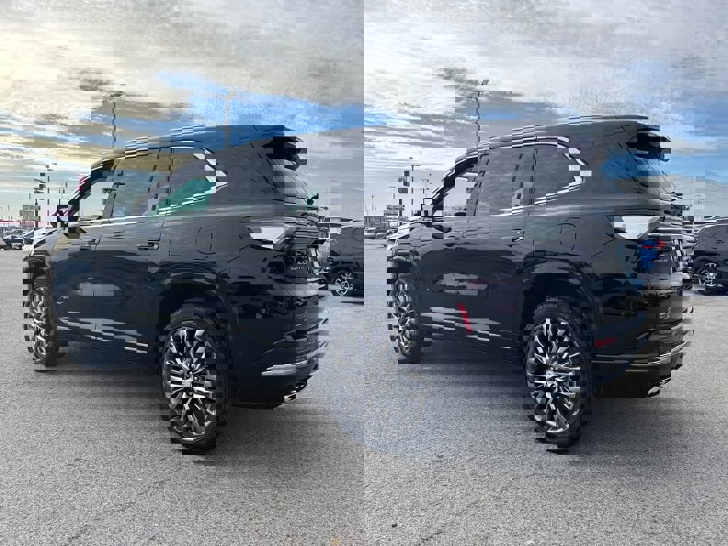 New 2026 Buick Enclave Avenir image 3